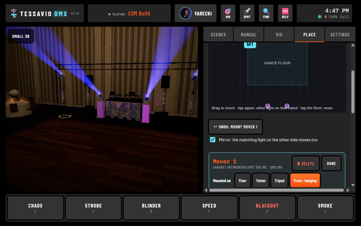 The Place tab: floor plan of the room and the moving heads hanging on a truss in the 3D view