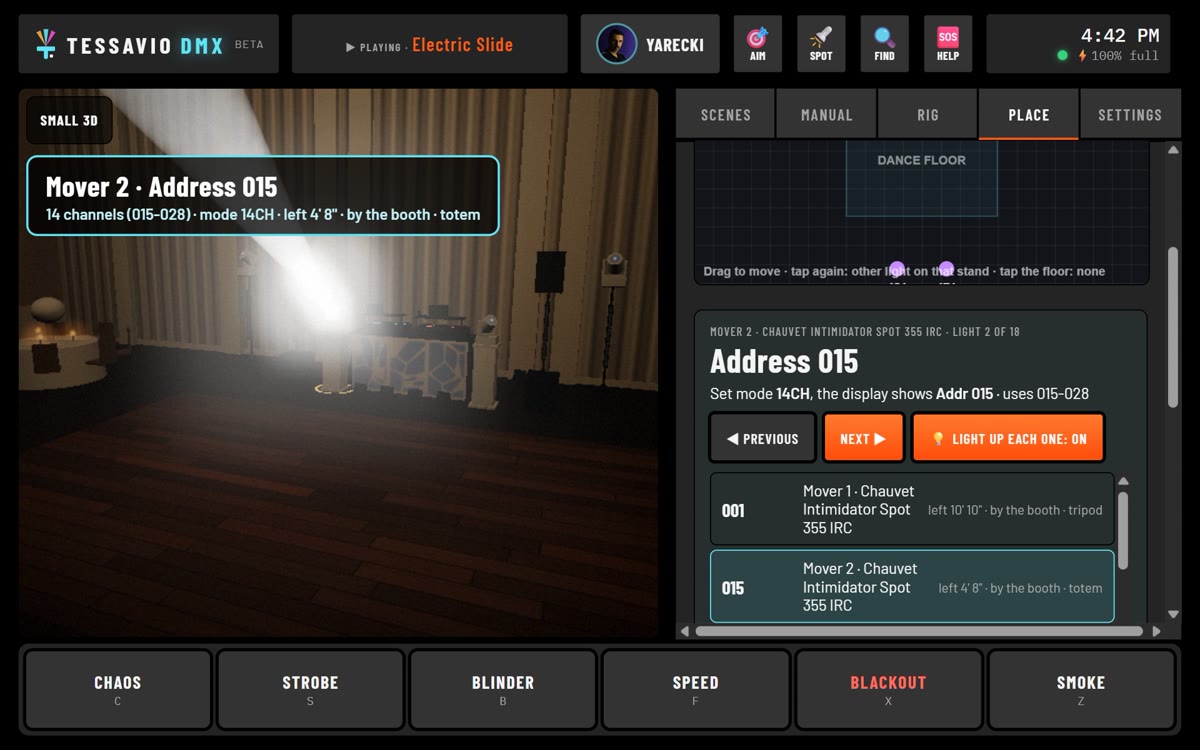 Setting DMX addresses: Mover 4 lit in the 3D view with its address card